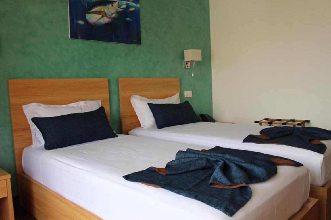 Blue Marlin Hotel Минделу Экстерьер фото