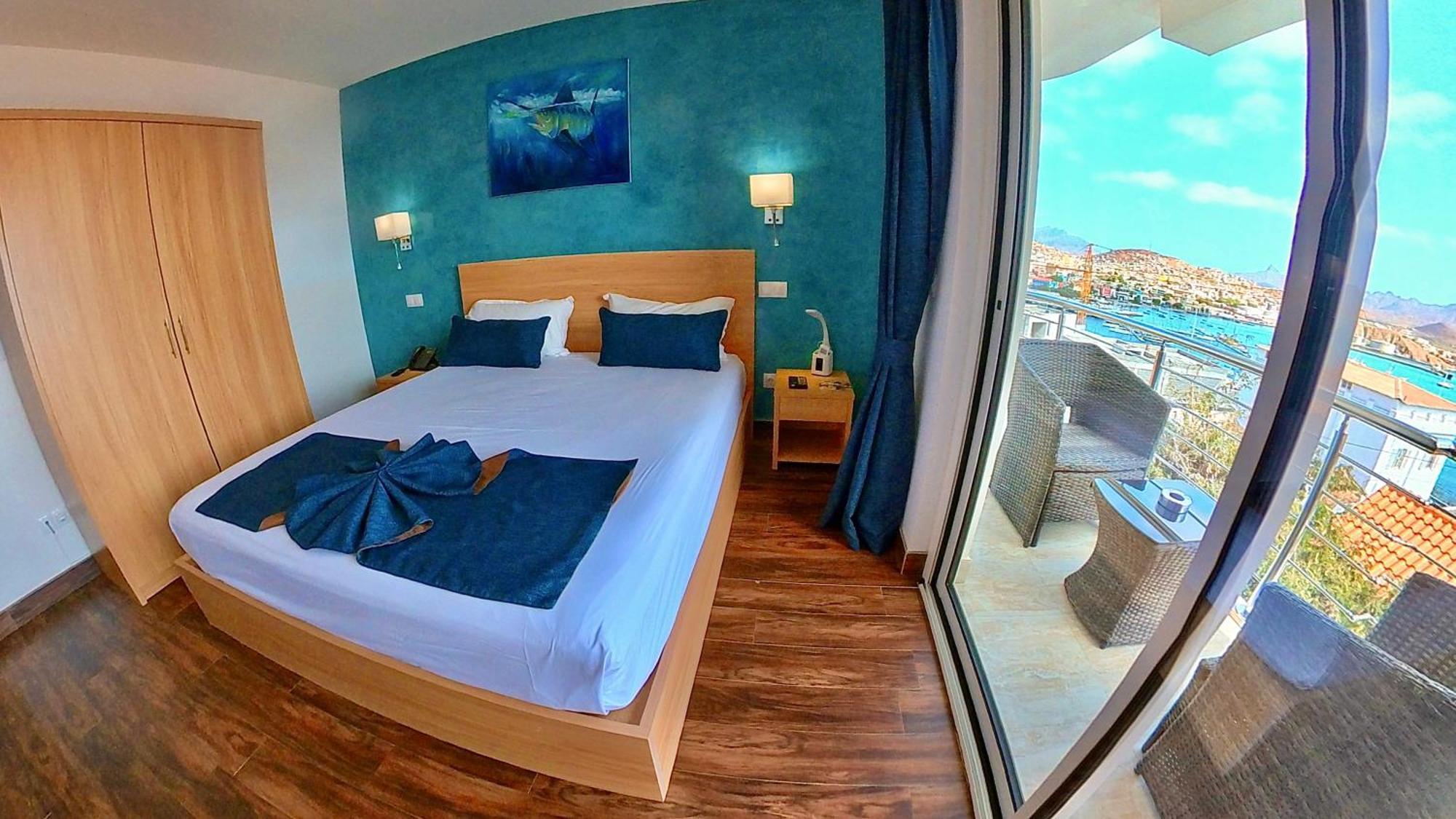Blue Marlin Hotel Минделу Экстерьер фото