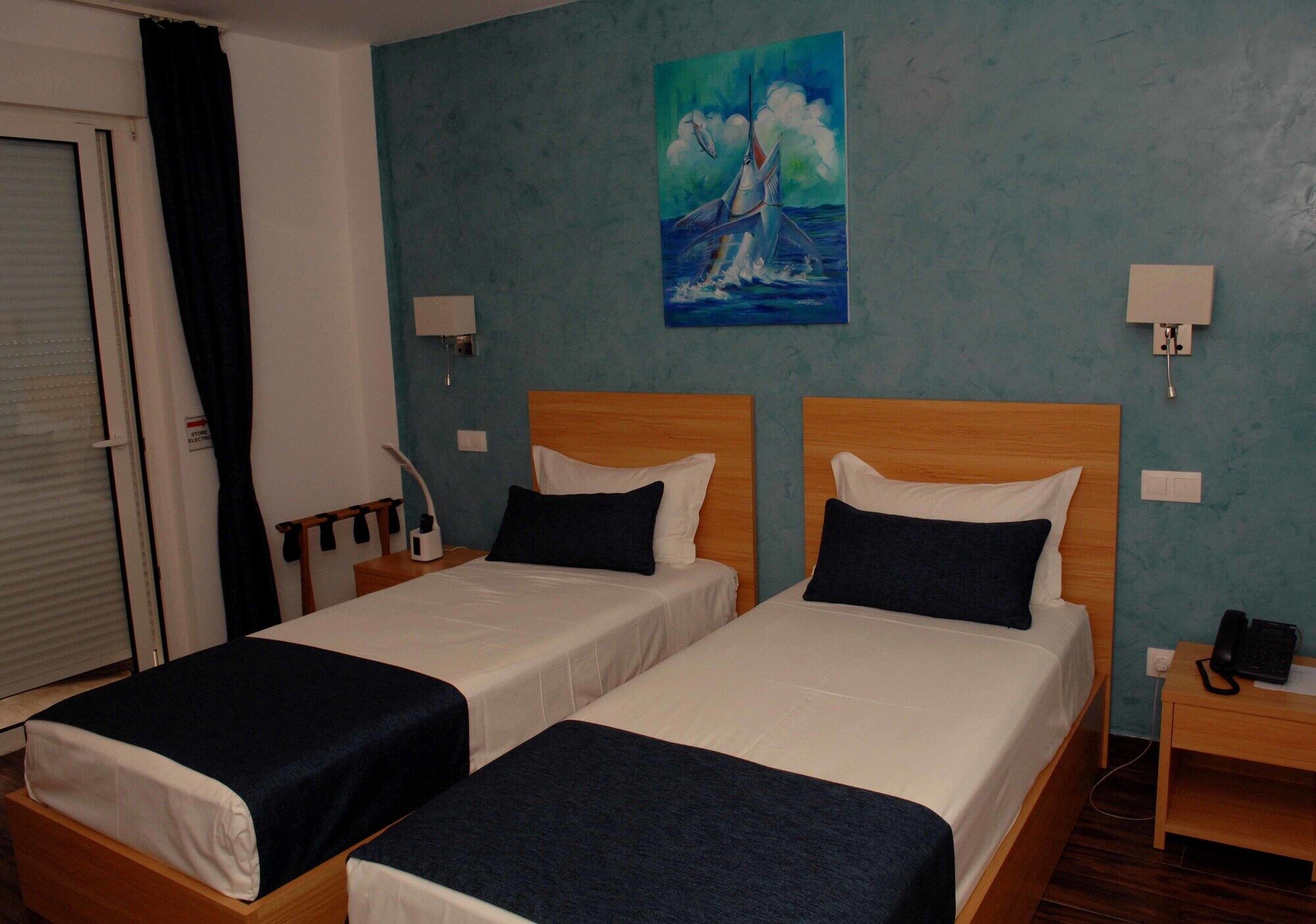 Blue Marlin Hotel Минделу Экстерьер фото