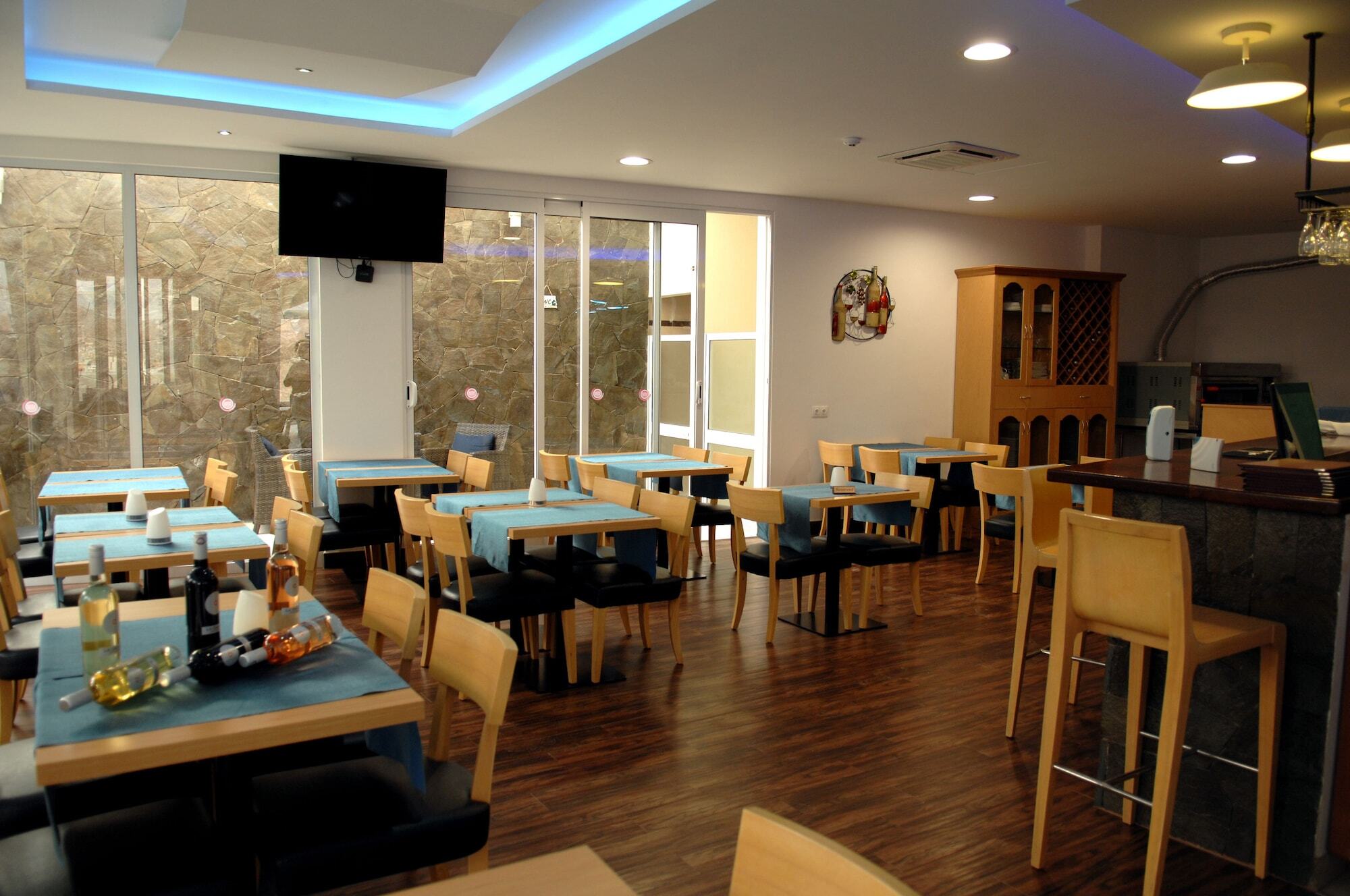 Blue Marlin Hotel Минделу Экстерьер фото