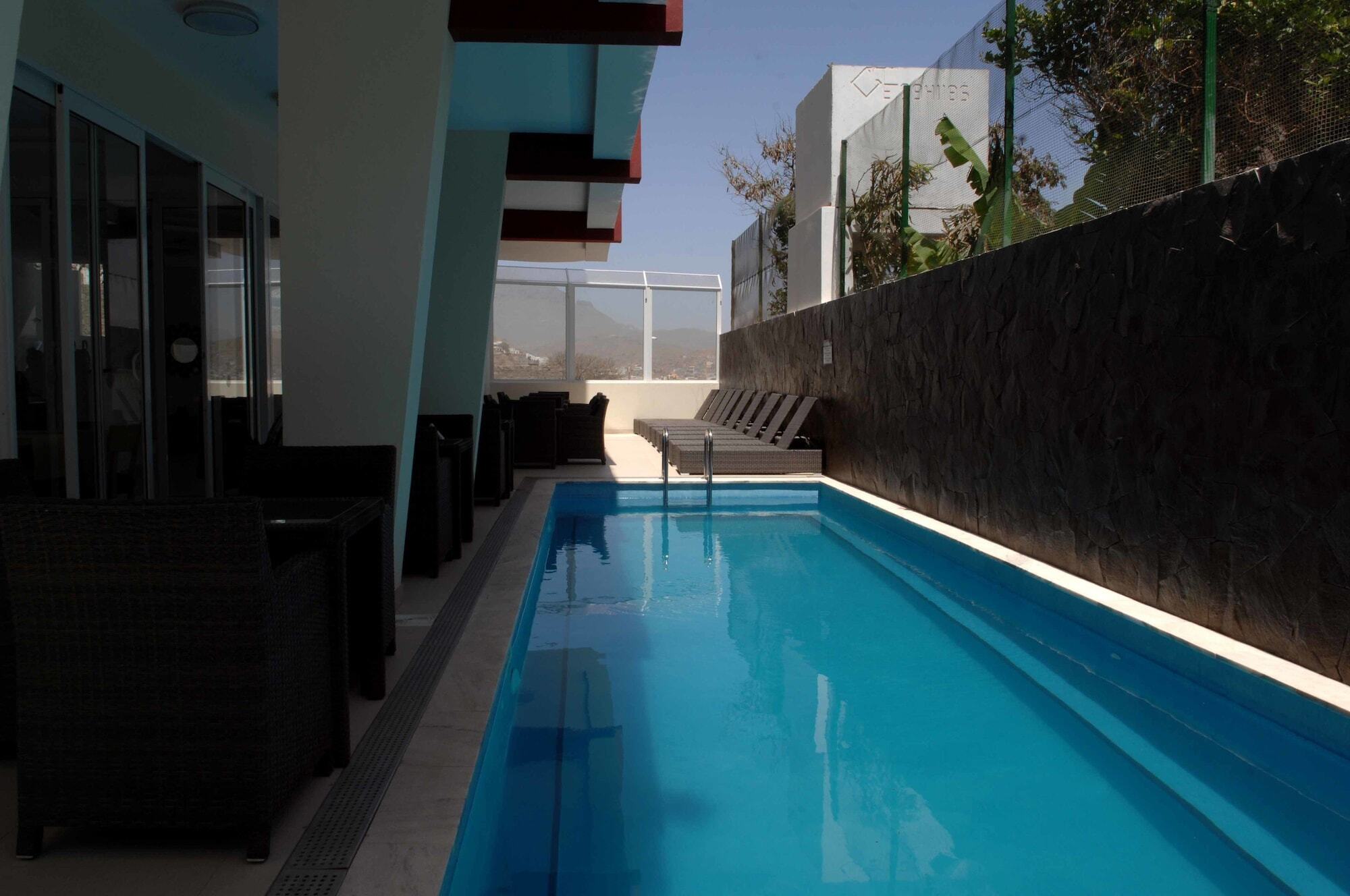 Blue Marlin Hotel Минделу Экстерьер фото