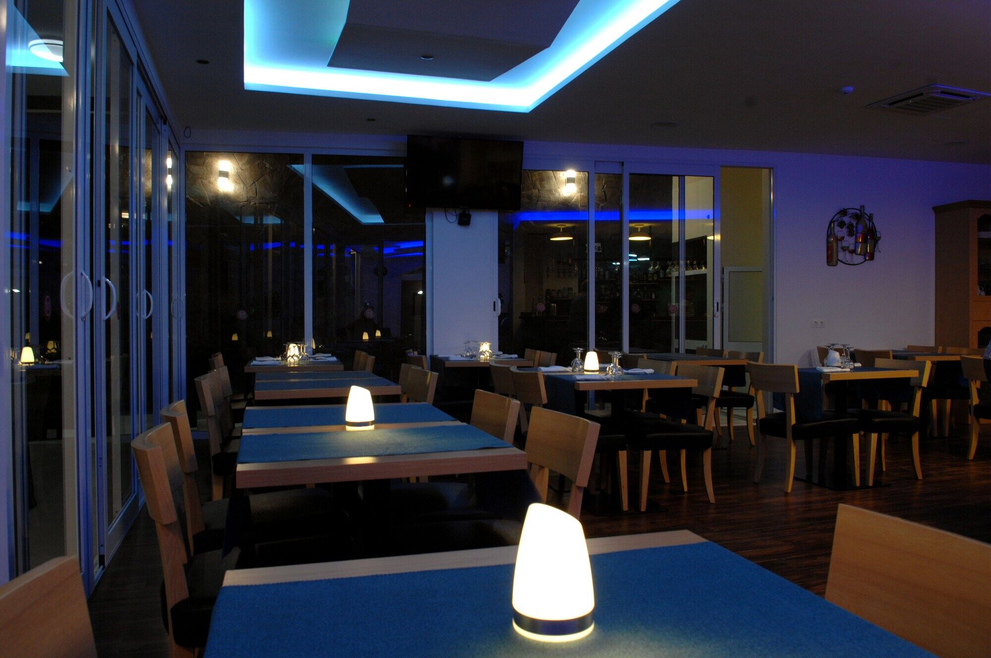Blue Marlin Hotel Минделу Экстерьер фото