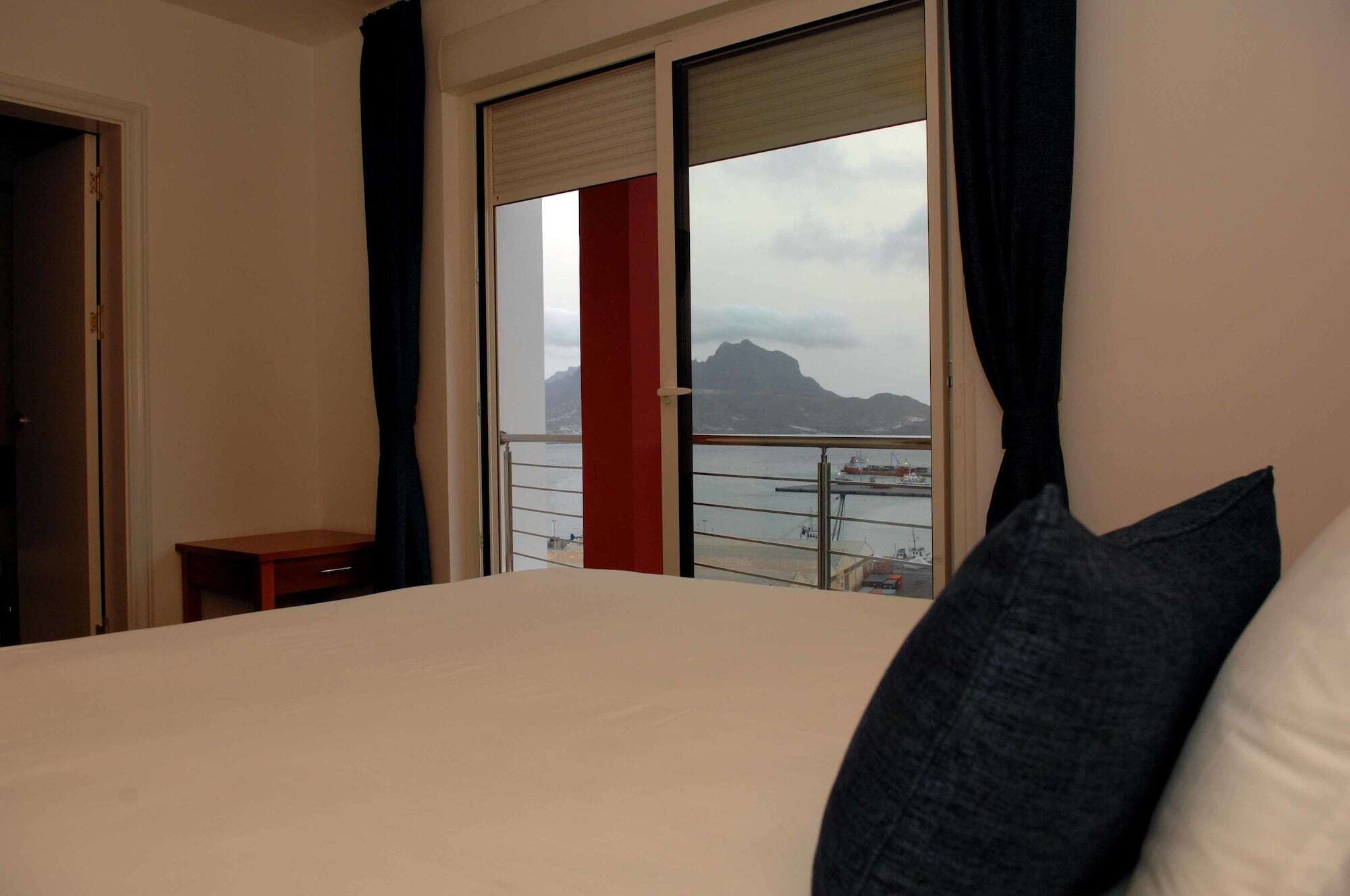 Blue Marlin Hotel Минделу Экстерьер фото