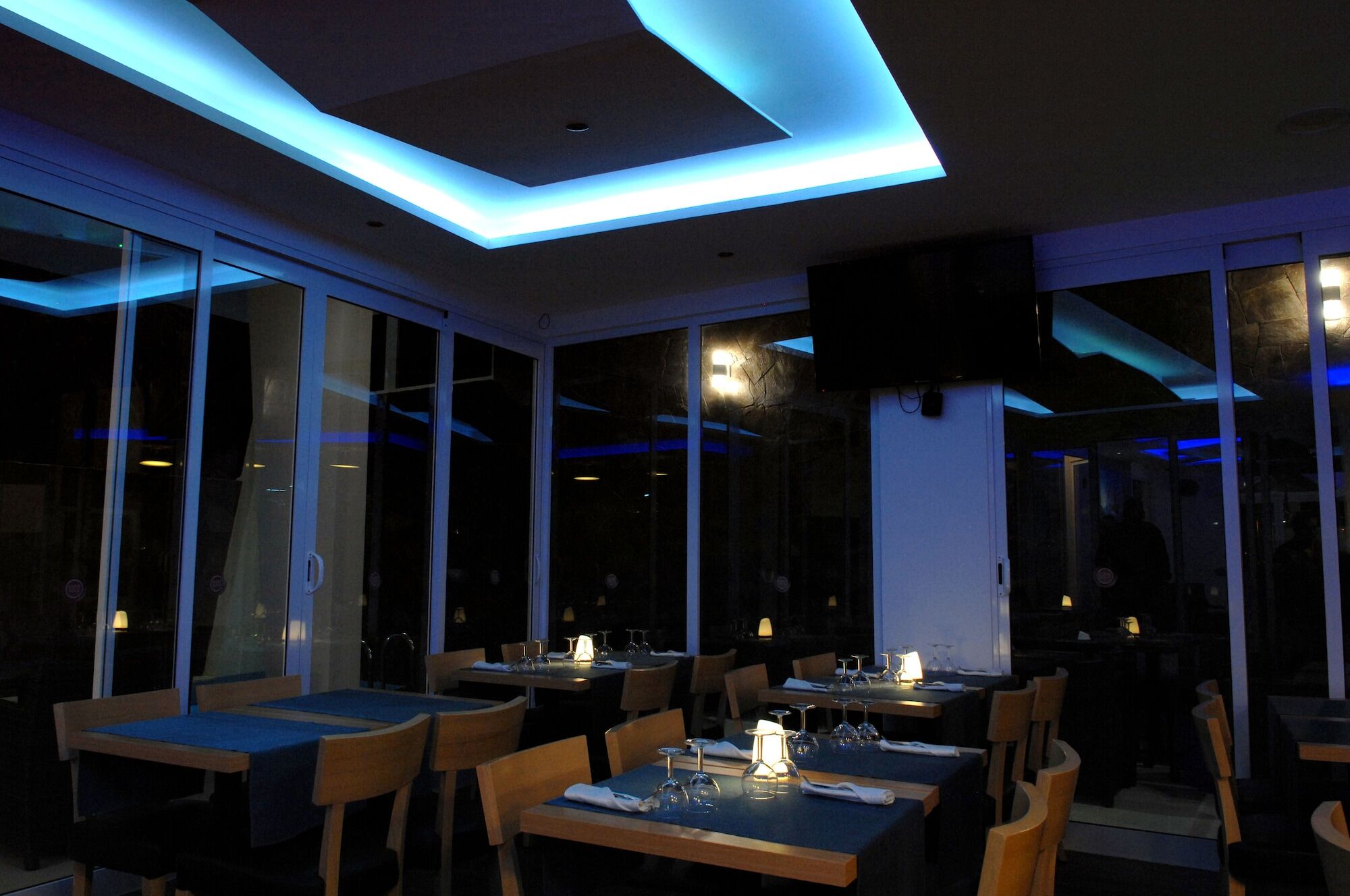 Blue Marlin Hotel Минделу Экстерьер фото
