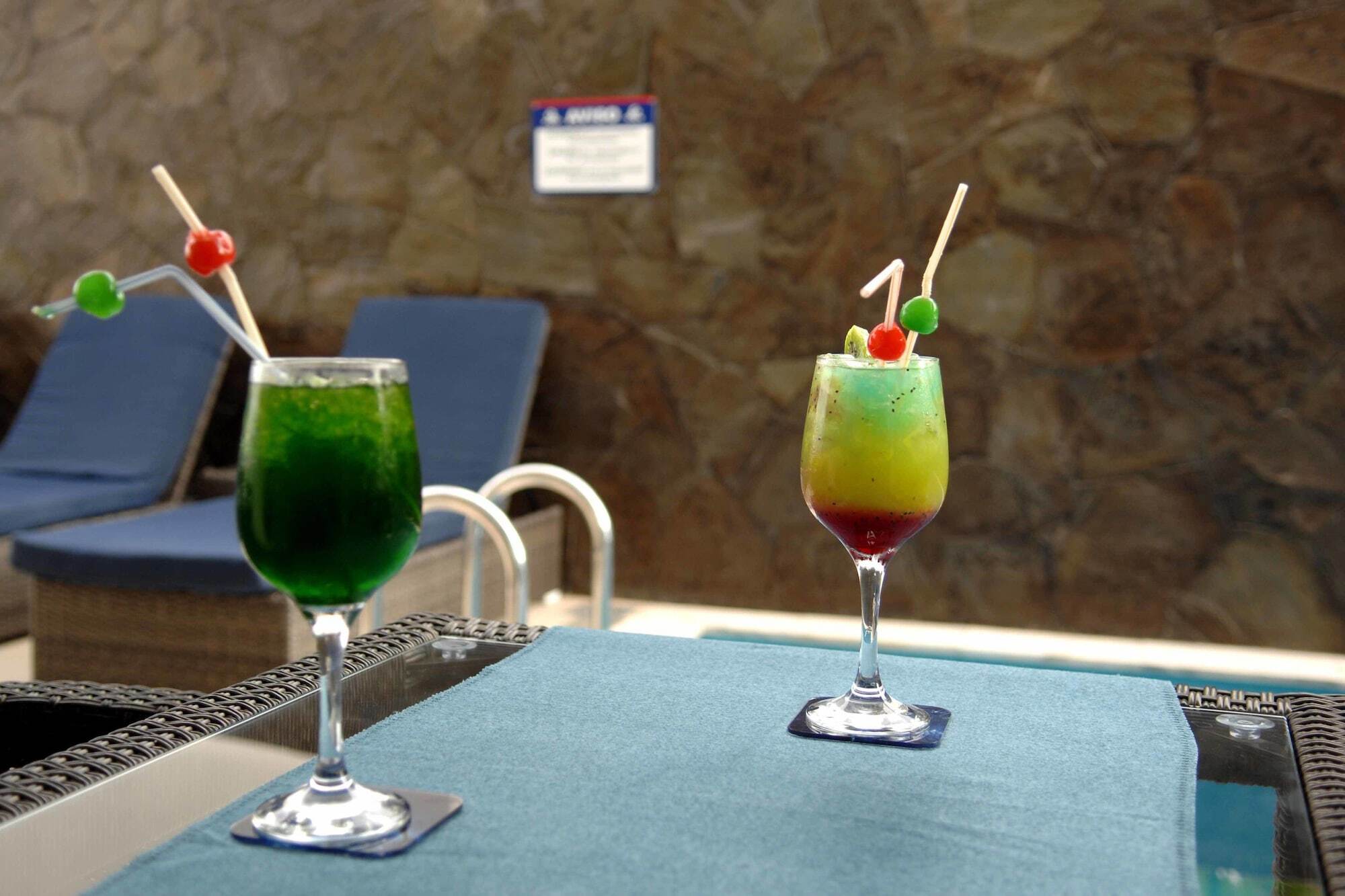 Blue Marlin Hotel Минделу Экстерьер фото